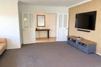  21 Ogilvie Road, Gladstone