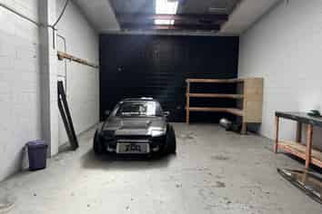Functional Glendene Industrial Unit