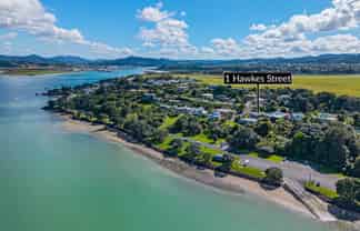 1 Hawkes Street, Onerahi