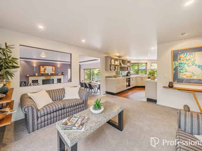 40 Crest Road, Akatarawa