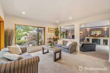 40 Crest Road, Akatarawa