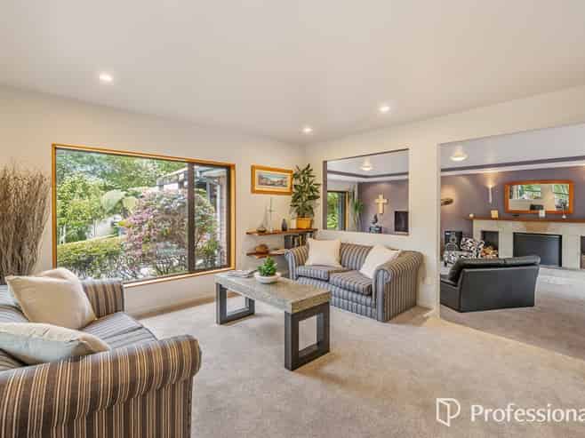40 Crest Road, Akatarawa