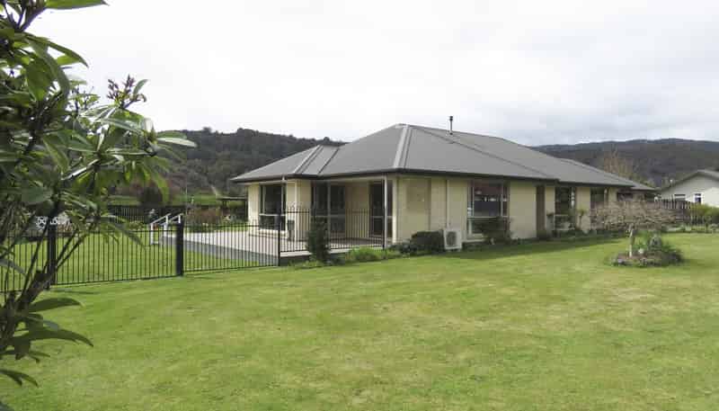 67 Buller Road, Reefton