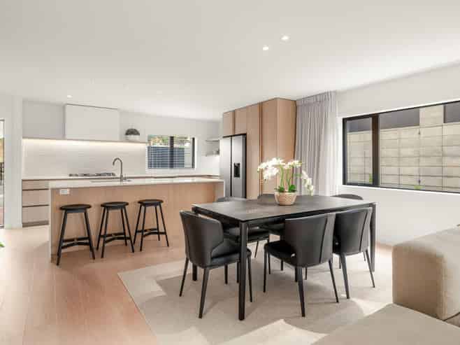 1 Kauri Point Drive, Rototuna North