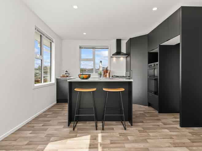 25 Beazley Avenue, Paparangi