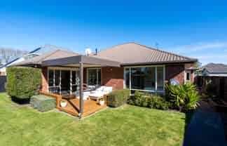 2/14 Bentley Street, Russley