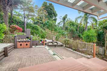 2/10 Tallington Crescent, Torbay
