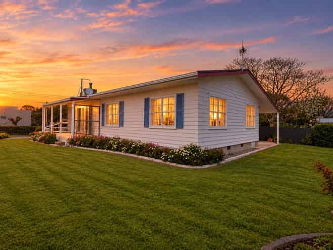 16 Hogg Crescent, Masterton