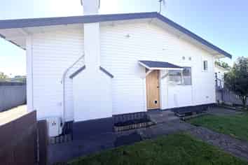 2a/514 (*) Whitehead Rd, Saint Leonards