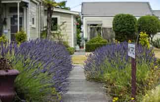 Freehold going concern Motel investment