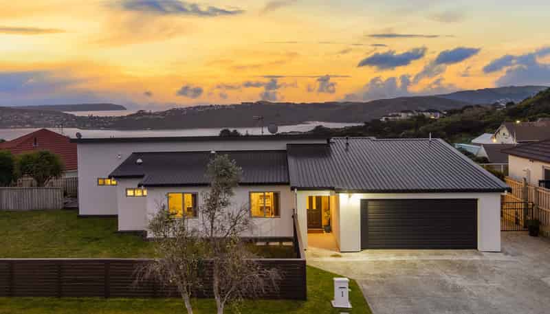 1 Greenstone Place, Aotea