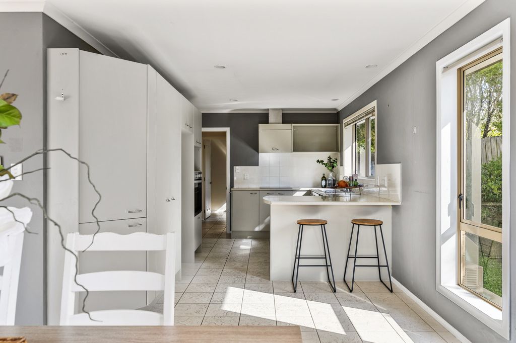 4 Bedroom Family Home - Beachlands 5