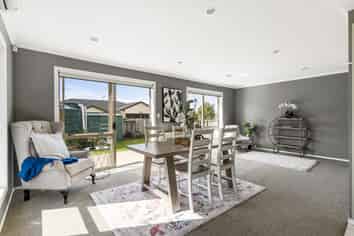 29 Toomer Place, Beachlands