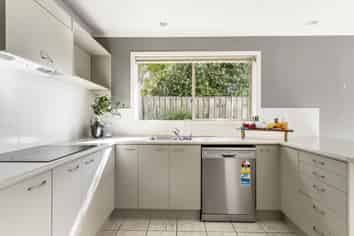 29 Toomer Place, Beachlands