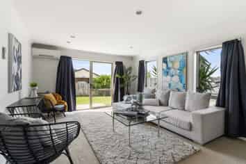 29 Toomer Place, Beachlands