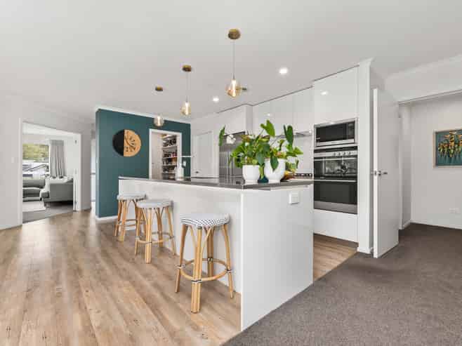 35 Banks Boulevard, Whitby
