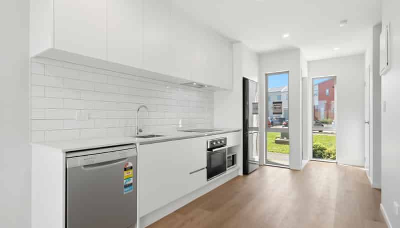 29 Te Ara Wai, Mangere East