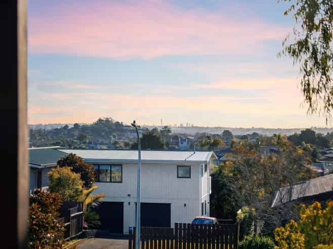 42 Murvale Drive, Bucklands Beach