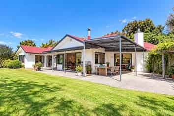 27 Murphys Road, Totara Park