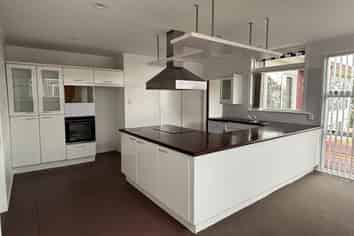 27 Ealing Crescent, Beachlands