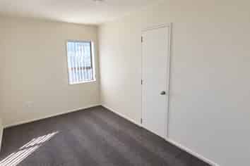 2/123 East Tamaki Road, Papatoetoe