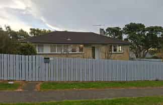 2 Kaituna Street, Waitangirua