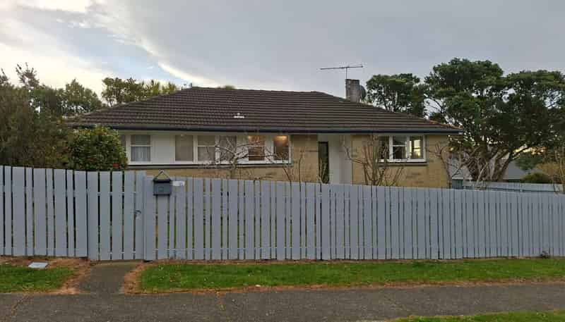 2 Kaituna Street, Waitangirua