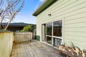 8 Hastings Grove, Wainuiomata