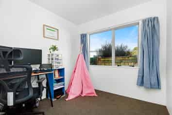 8 Hastings Grove, Wainuiomata