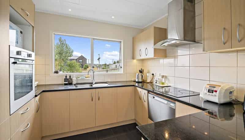 1 Glenbury Place, Massey