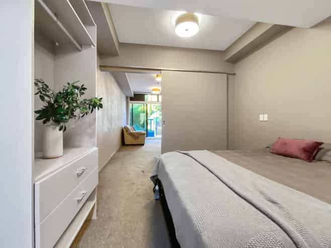 002/20 Glenmore Street, Thorndon