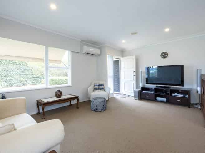 2/17A Selwyn Road, Epsom