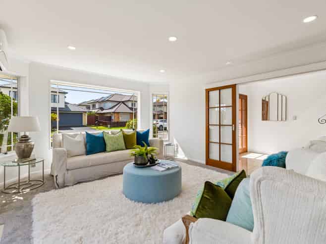 11 Earlshall Drive, Flat Bush