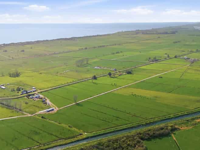 155 Cutwater Road, Pukehina