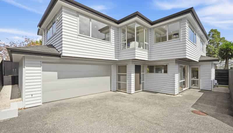 4 Oak Street, Royal Oak
