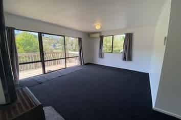 388b Ngatai Road, Bellevue