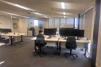 Centrally Located Te Rapa Office