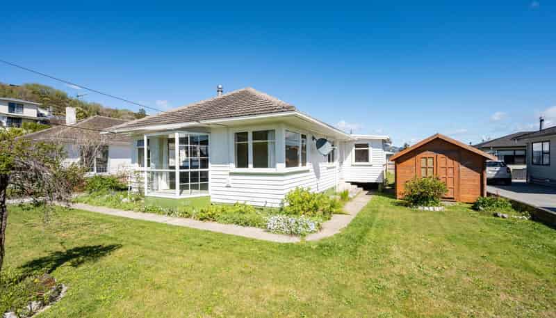 6 Matai Street, Stoke