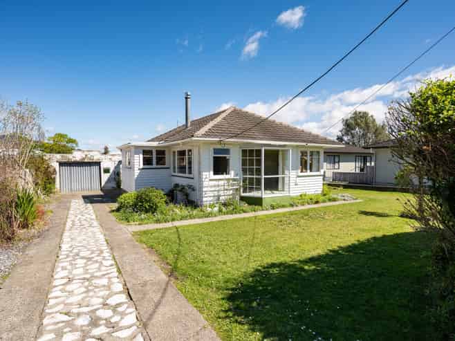 6 Matai Street, Stoke