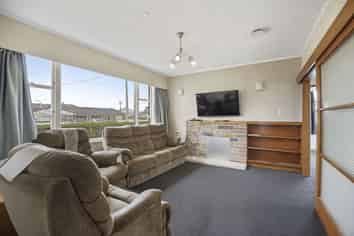 22 Furlong, Hawera
