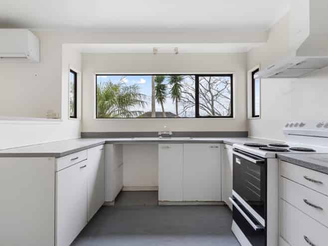 1/10 Vodanovich Road, Te Atatu South