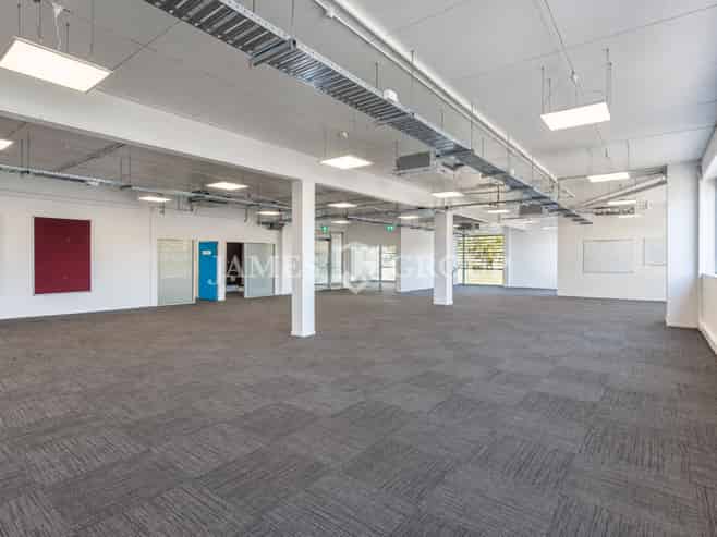 BRIGHT CITY FRINGE OFFICE IN FREEMANS BAY