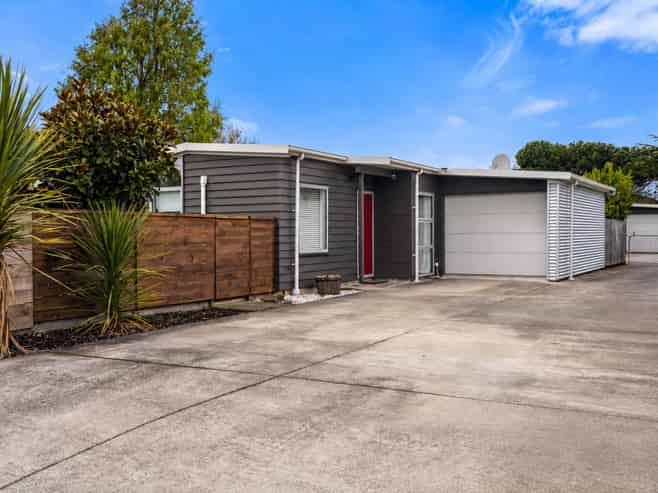 22B Chervier Street, LEESTON