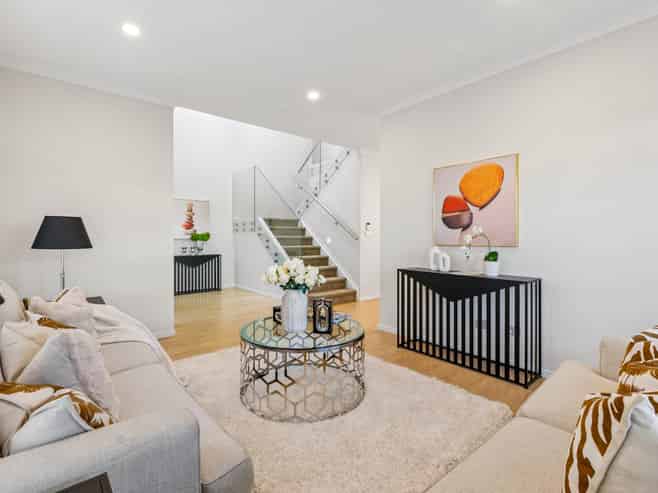 11 Calcite Avenue, Flat Bush