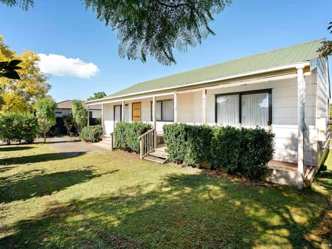 10 Seaward Place, Wattle Downs