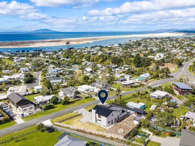 13 Cullen Street, Mangawhai Heads