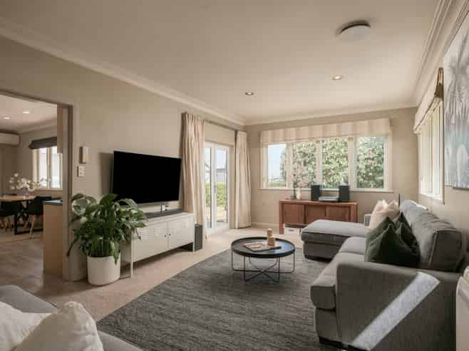 25 Te Hatepe Avenue, Taupo