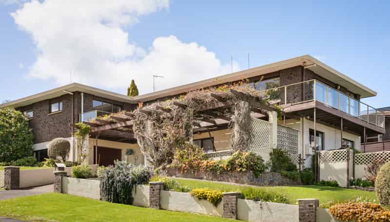 212 Reservoir Road, Thames