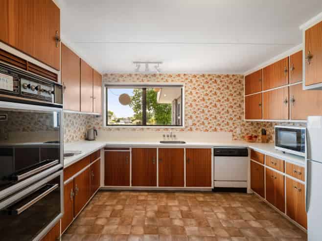 212 Reservoir Road, Thames