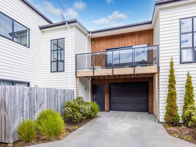 3/45 Cook Street, Hamilton East